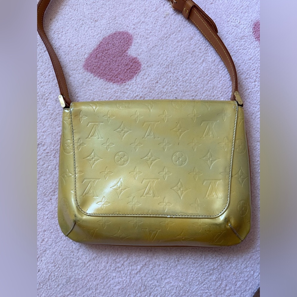 LOUIS VUITTON Vernis Thompson Street Shoulder Bag - Picture 5 of 11
